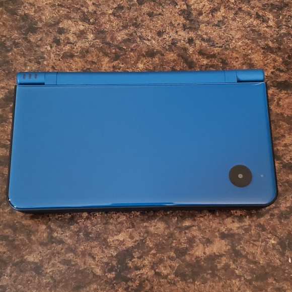 Nintendo DS XL blue - Picture 2 of 8